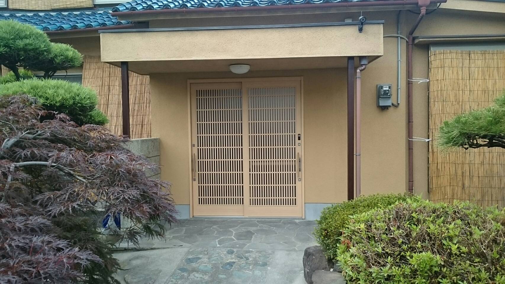 堺市美原区　Ｔ様邸　玄関ドア取り換え工事