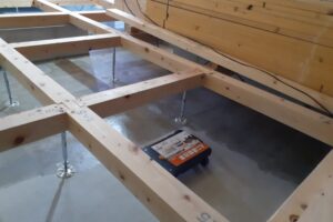 堺市東区K様邸　床下塗装!　【注文住宅】