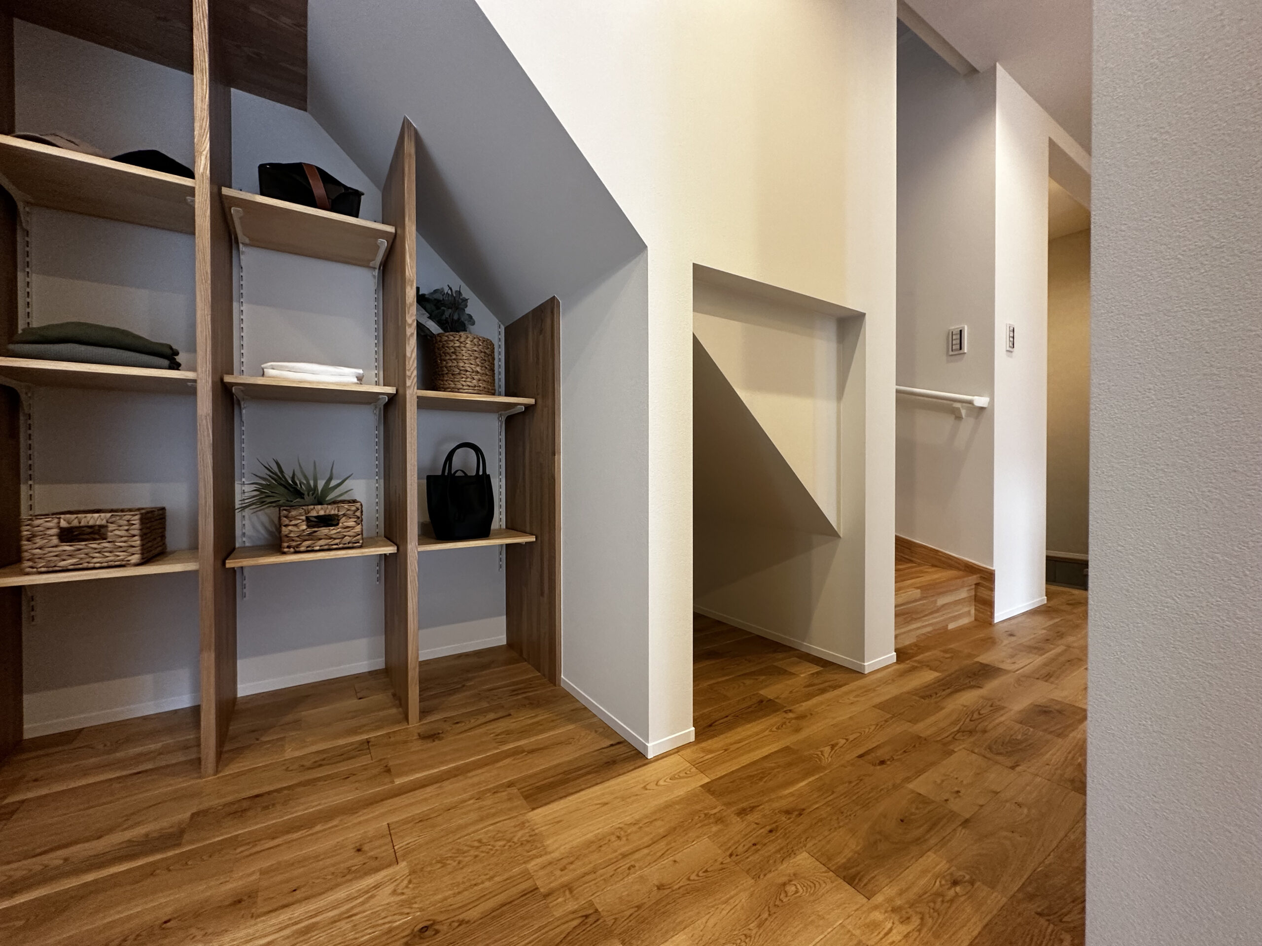 災害時の備蓄収納を考える　高性能住宅を建てるSEEDHOME