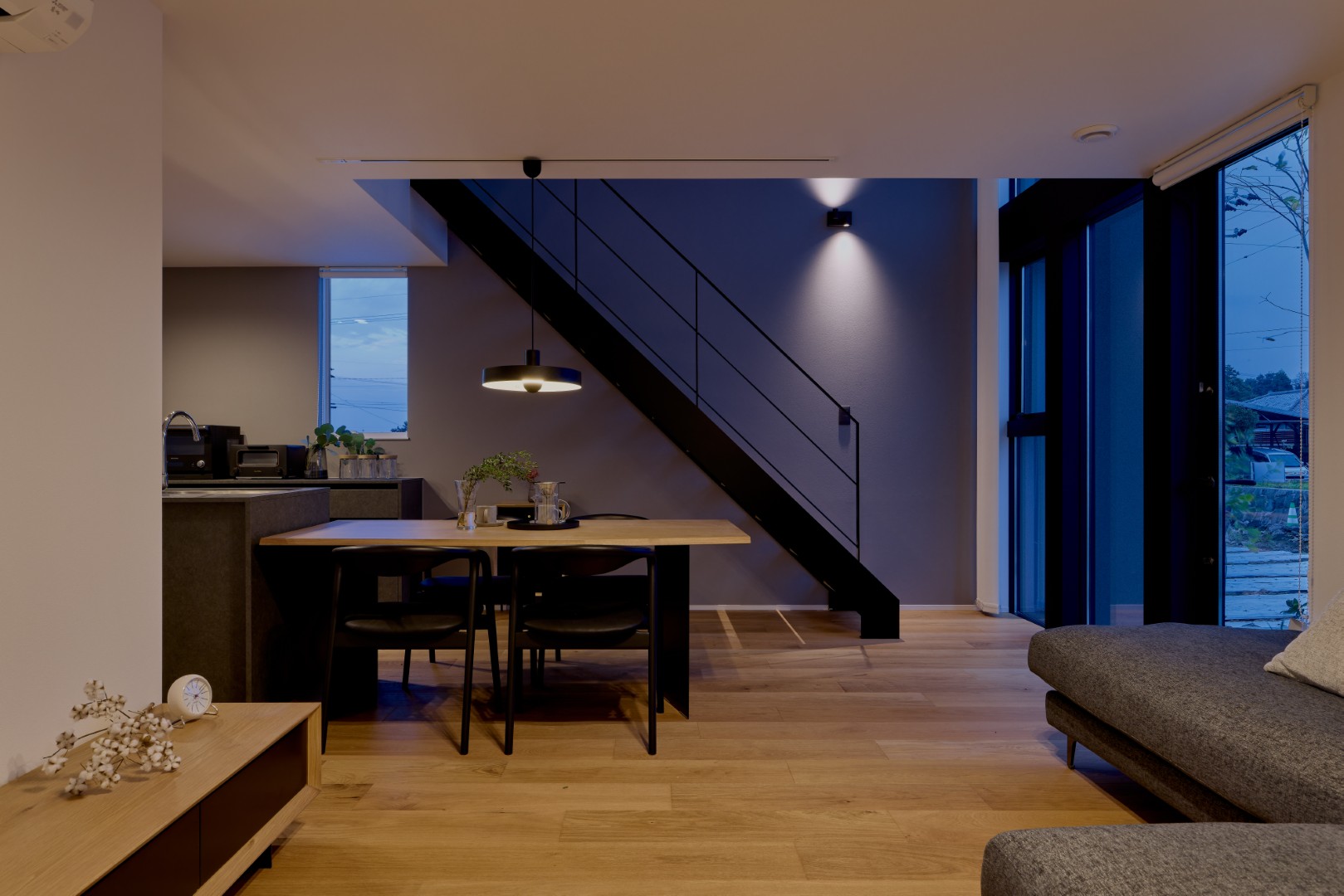 太陽光発電+蓄電池　大阪阪堺市の工務店SEEDHOME